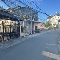 NHÀ PHỐ 2 MẶT TIỀN HẺM Ô TÔ LỚN GẦN HỒ XUÂN HƯƠNG ĐÀ LẠT