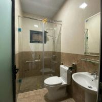 5ty5 Nhà phố Hẻm ô tô lớn gần chợ lớn Ngô Quyền đường Phan Đình Giót, Phường 6, Đà Lạt