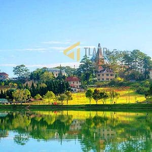 Đất đẹp góc 2 mặt tiền đường ô tô Yersin Đà Lạt ra Hồ Xuân Hương 5p