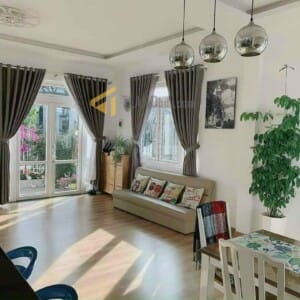 Bán nhà đẹp view thung lũng đèn Trịnh Hoài Đức 192m2 nở hậu giá 9,5tỷ