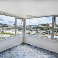 Khách sạn cao cấp có thang máy gần 1000m2 sàn view thung lũng giảm sâu