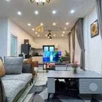 Bán nhanh villa xinh xắn view thành phố Nam Hồ P11 Đà Lạt 200m2 chỉ 11.95 tỷ