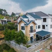 Bán nhanh villa xinh xắn view thành phố Nam Hồ P11 Đà Lạt 200m2 chỉ 11.95 tỷ