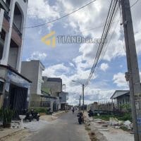 giá tốt!  4 TỶ 8 ĐẤT MẶT TIỀN ĐẸP 100M2 KQH NGUYỄN HỮU CẦU Ô TÔ NÉ NHAU BẰNG PHẲNG PHƯỜNG 12 ĐÀ LẠT