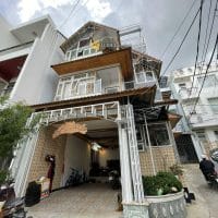 NHÀ PHỐ HAI MẶT TIỀN ĐƯỜNG AN DƯƠNG VƯƠNG Ô TÔ TẬN NƠI P2 ĐÀ LẠT