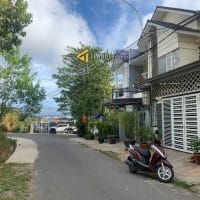 VILLA CÓ VIEW KHU CỰC YÊN TĨNH ĐỐI DIỆN CÔNG VIÊN ĐỒI NGÔ QUYỀN NGAY GẦN TRUNG TÂM P6 ĐÀ LẠT