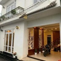 NHÀ ĐẸP ĐƯỜNG NHỰA Ô TÔ, CÓ GARA Ô TÔ – VẠN HẠNH, P8, ĐÀ LẠT