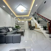 NHÀ ĐẸP MỚI XÂY NGAY TRUNG TÂM – ĐƯỜNG 3 THÁNG 2, P.XUÂN HƯƠNG, ĐÀ LẠT