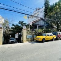 Bán Villa Cổ 300m2 gần hồ Xuân Hương – Hai mặt tiền đường chính Yersin, Phường 9