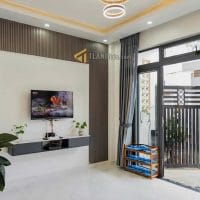 HẠ! HOMESTAY 4 TẦNG  GẦN CHỢ LỚN NGÔ QUYỀN Ô TÔ TẬN NƠI ĐƯỜNG NGÔ QUYỀN ĐÀ LẠT